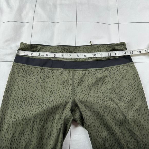 Lululemon Leggings Womens 8 Green Run Inspire Crop Luxtreme Dottie Dash Fatigue - Picture 6 of 9